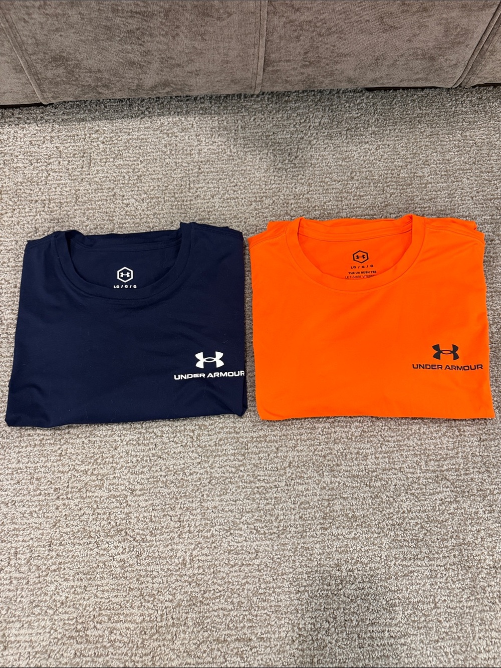 Men’s large Under Armour Rush tee